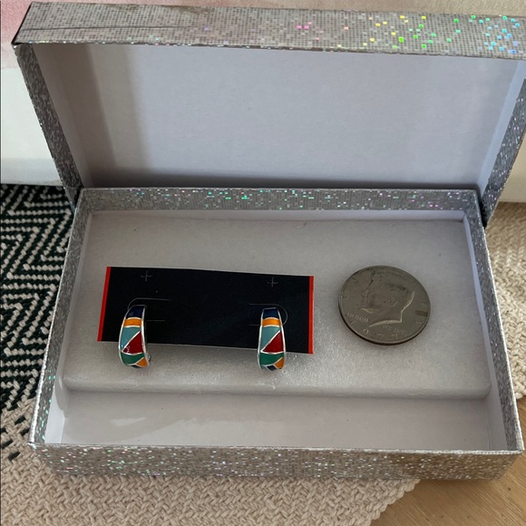 Fashion Jewelry Half Moon Aztec Earrings - Picture 3 of 4